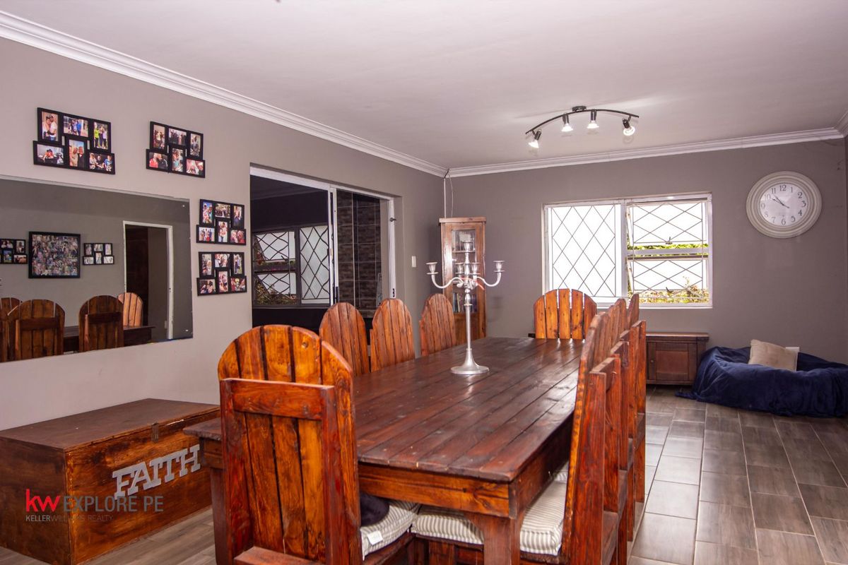House For Sale in Summerstrand - Photo 3