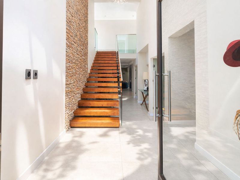 House For Sale in Waterfall Country Estate - Photo 7