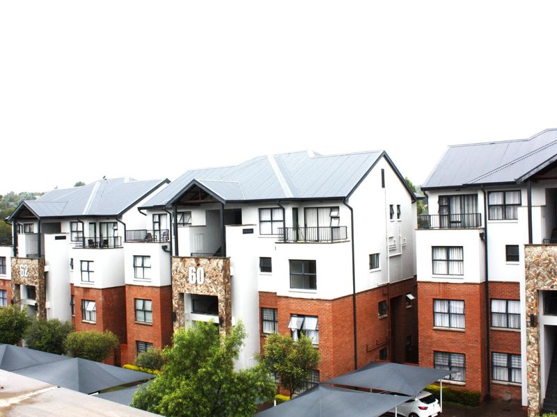 Apartment For Sale in Bryanston - Photo 7