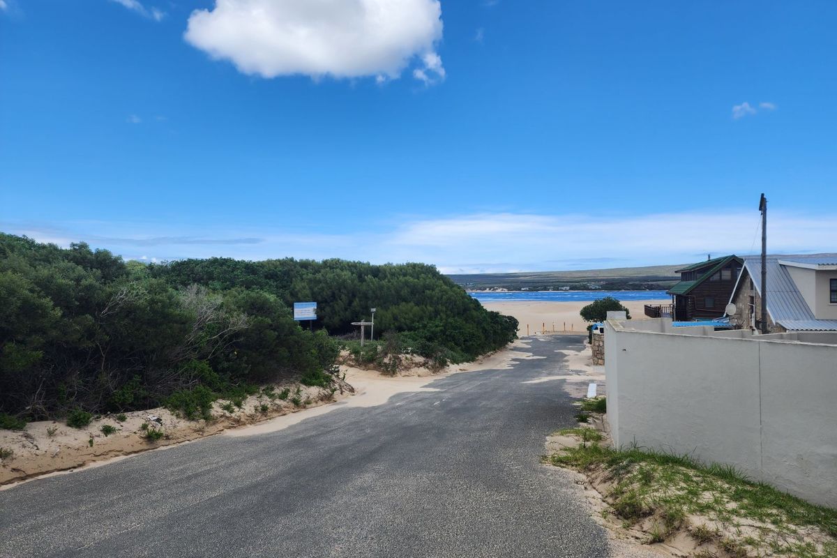 House For Sale in Witsand Central - Photo 4