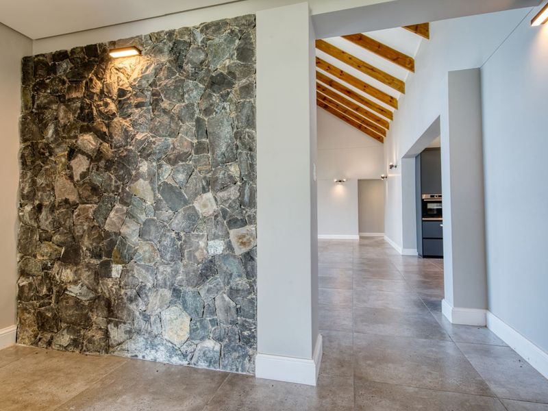 House For Sale in Kingswood Golf Estate - Photo 4