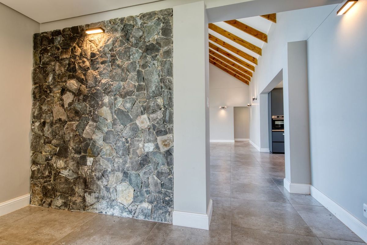 House For Sale in Kingswood Golf Estate - Photo 4