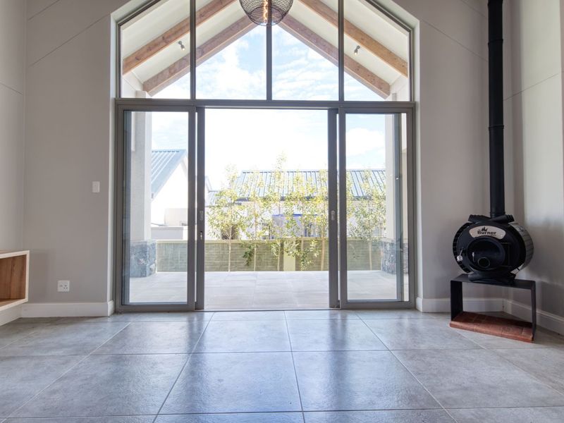 House For Sale in Kingswood Golf Estate - Photo 9