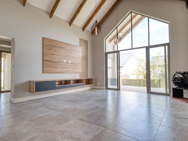 House For Sale in Kingswood Golf Estate - Photo 6