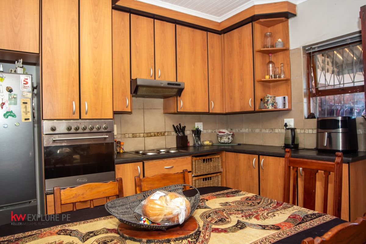 House For Sale in Newton Park - Photo 4