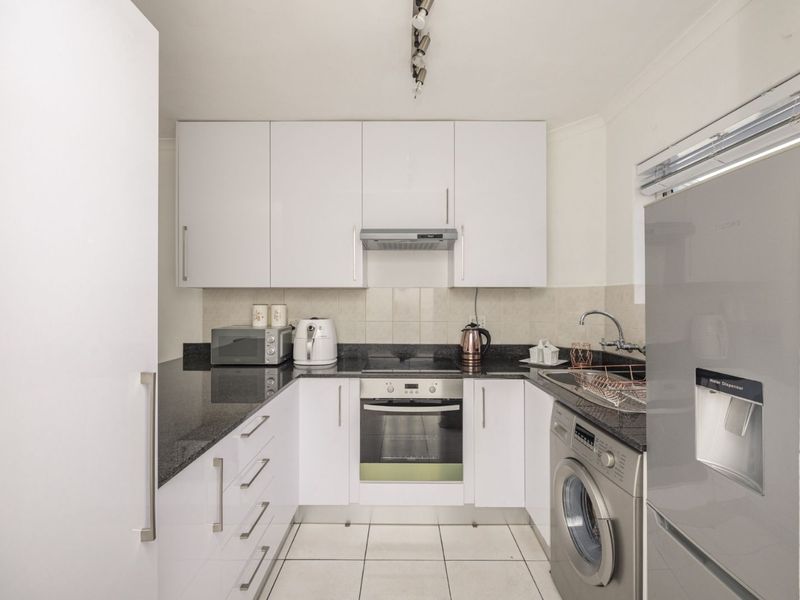 Apartment To Rent in West Beach - Photo 4