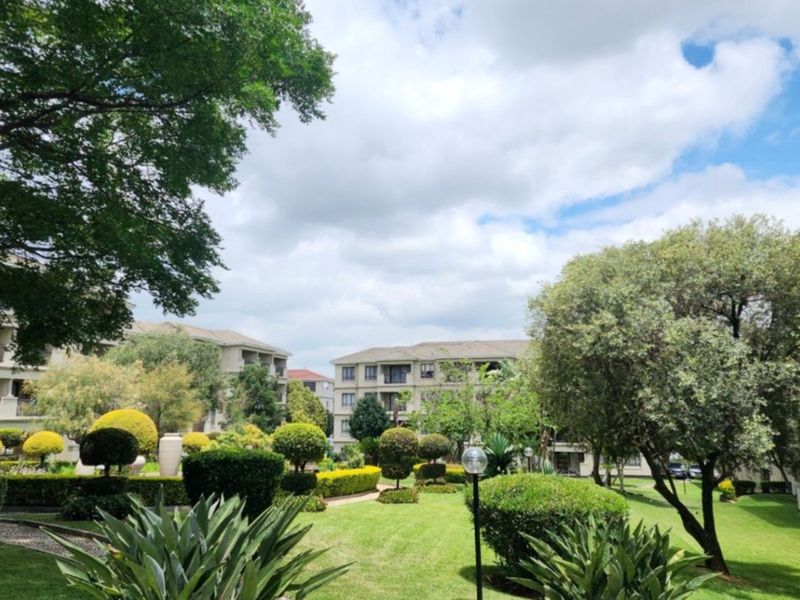 Apartment For Sale in Noordwyk - Photo 6