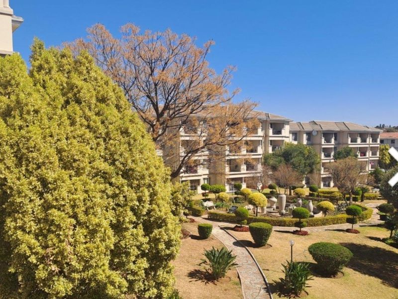 Apartment For Sale in Noordwyk - Photo 5