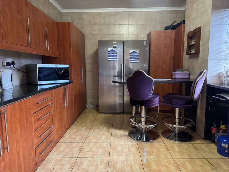 Apartment For Sale in Laudium - Photo 7