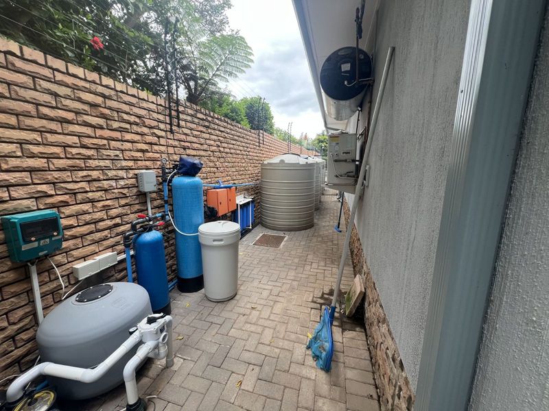 House For Sale in Bendor - Photo 8