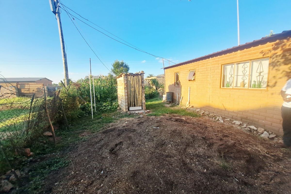 House For Sale in Mamelodi East - Photo 5
