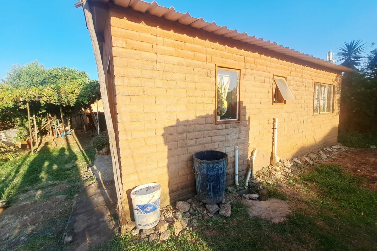 House For Sale in Mamelodi East - Photo 4