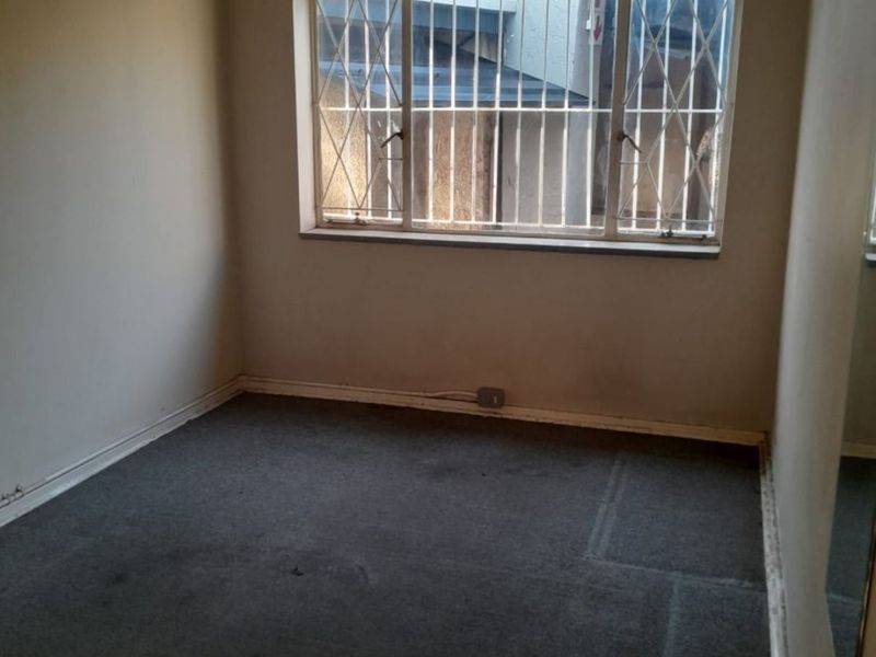 House To Rent in Woodmere - Photo 7