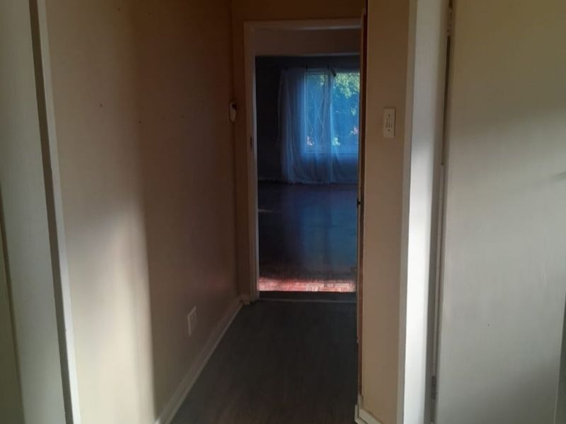 House To Rent in Woodmere - Photo 6