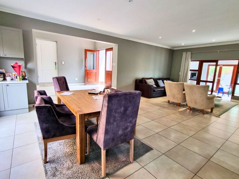 House For Sale in Beverley - Photo 7