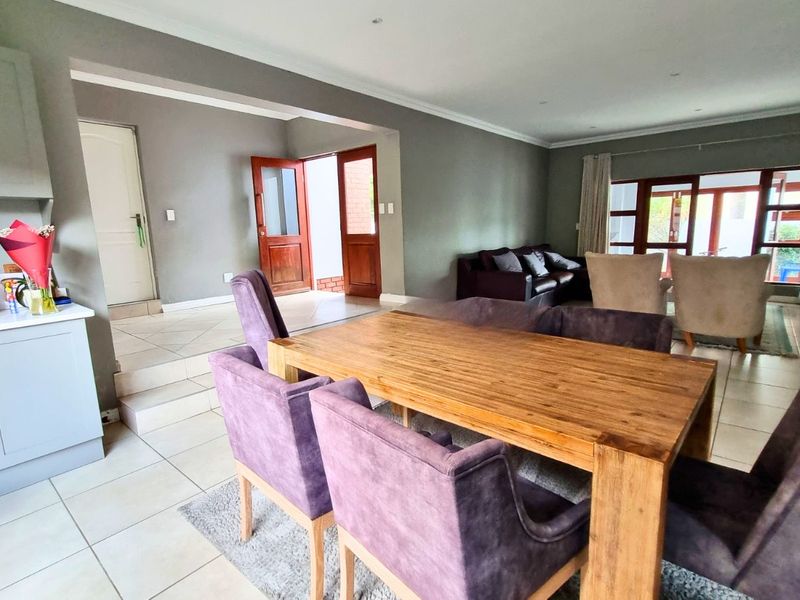 House For Sale in Beverley - Photo 5