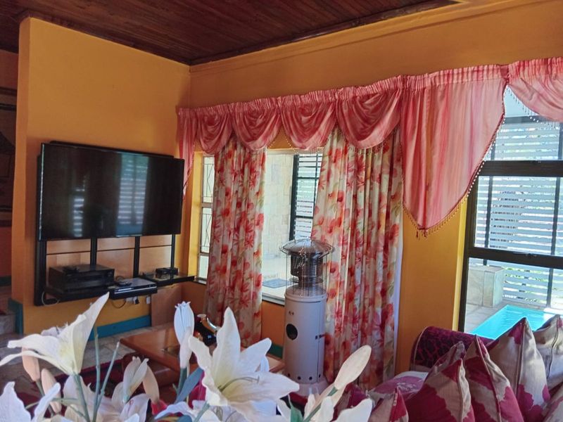 House For Sale in Blue Rise - Photo 7