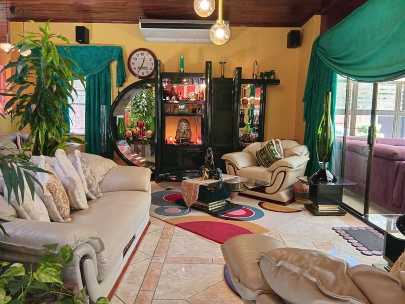 House For Sale in Blue Rise - Photo 8