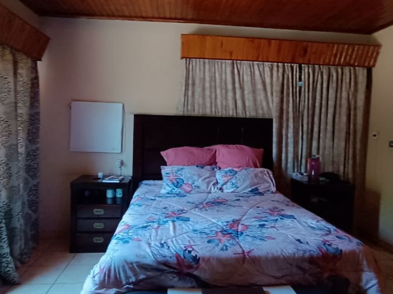 House For Sale in Kempton Park West - Photo 6