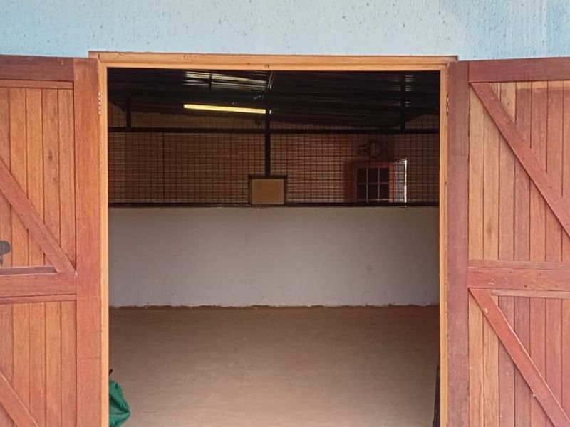 Retail For Sale in Hammanskraal Central - Photo 3