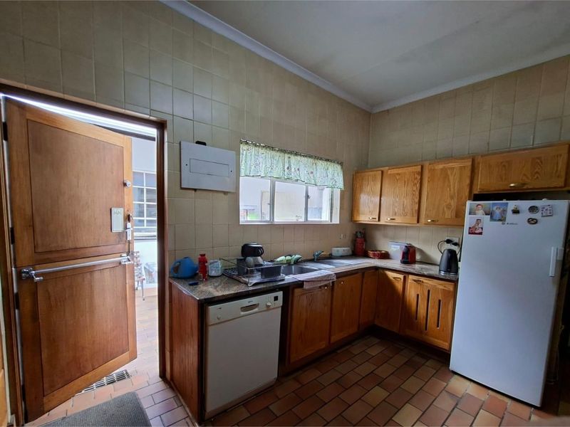House For Sale in Rietondale - Photo 5