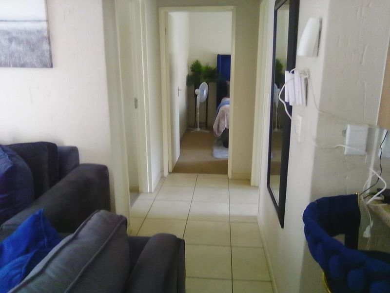 Apartment For Sale in Douglasdale - Photo 10