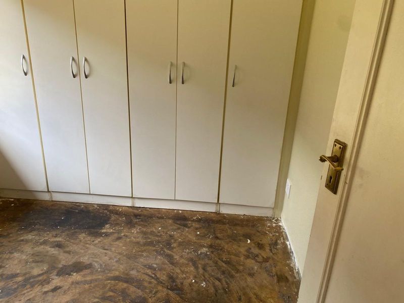 Apartment For Sale in Sharonlea - Photo 8