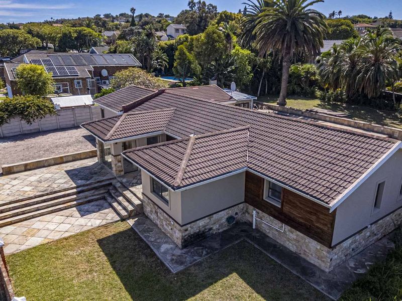 House For Sale in Broadwood - Photo 3