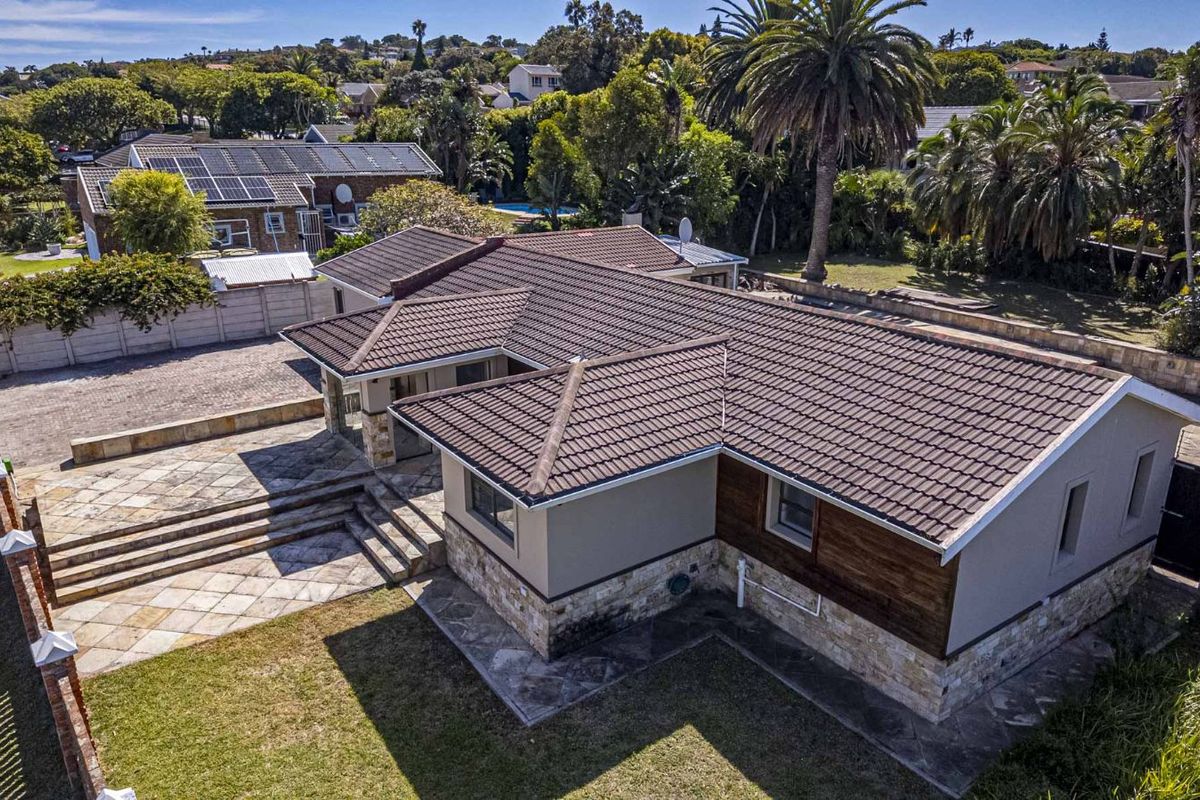 House For Sale in Broadwood - Photo 3