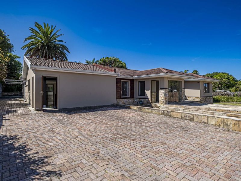 House For Sale in Broadwood - Photo 6