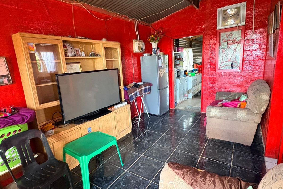 House For Sale in Roodepan - Photo 3