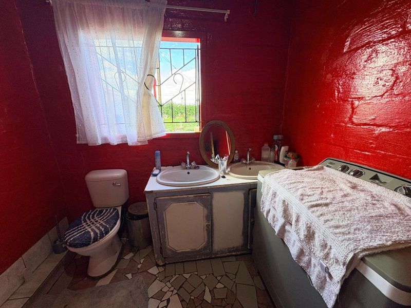 House For Sale in Roodepan - Photo 10