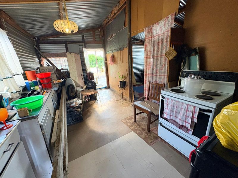 House For Sale in Roodepan - Photo 7