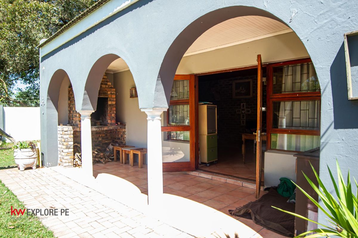 House For Sale in Theescombe - Photo 2