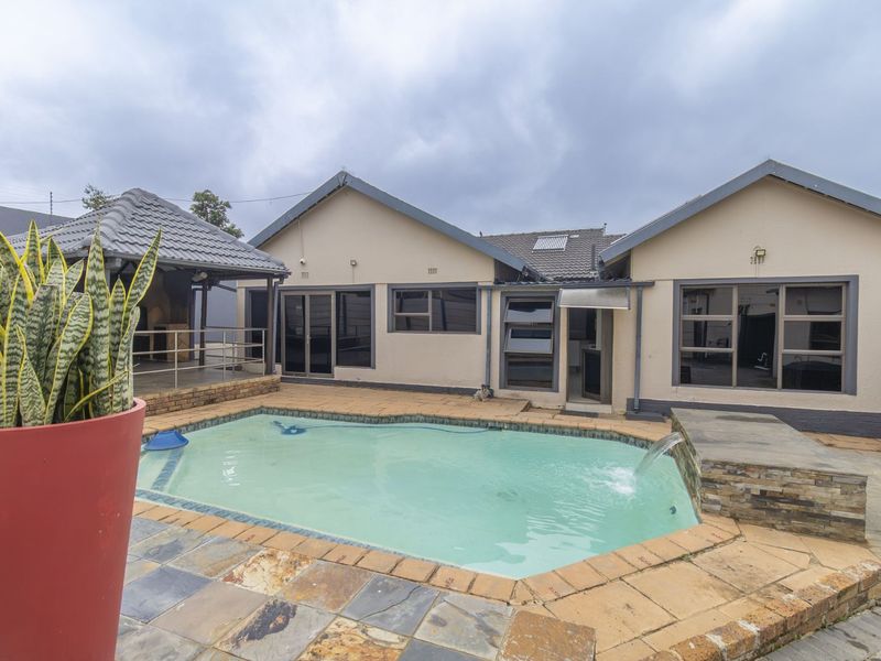 House For Sale in Discovery - Photo 3