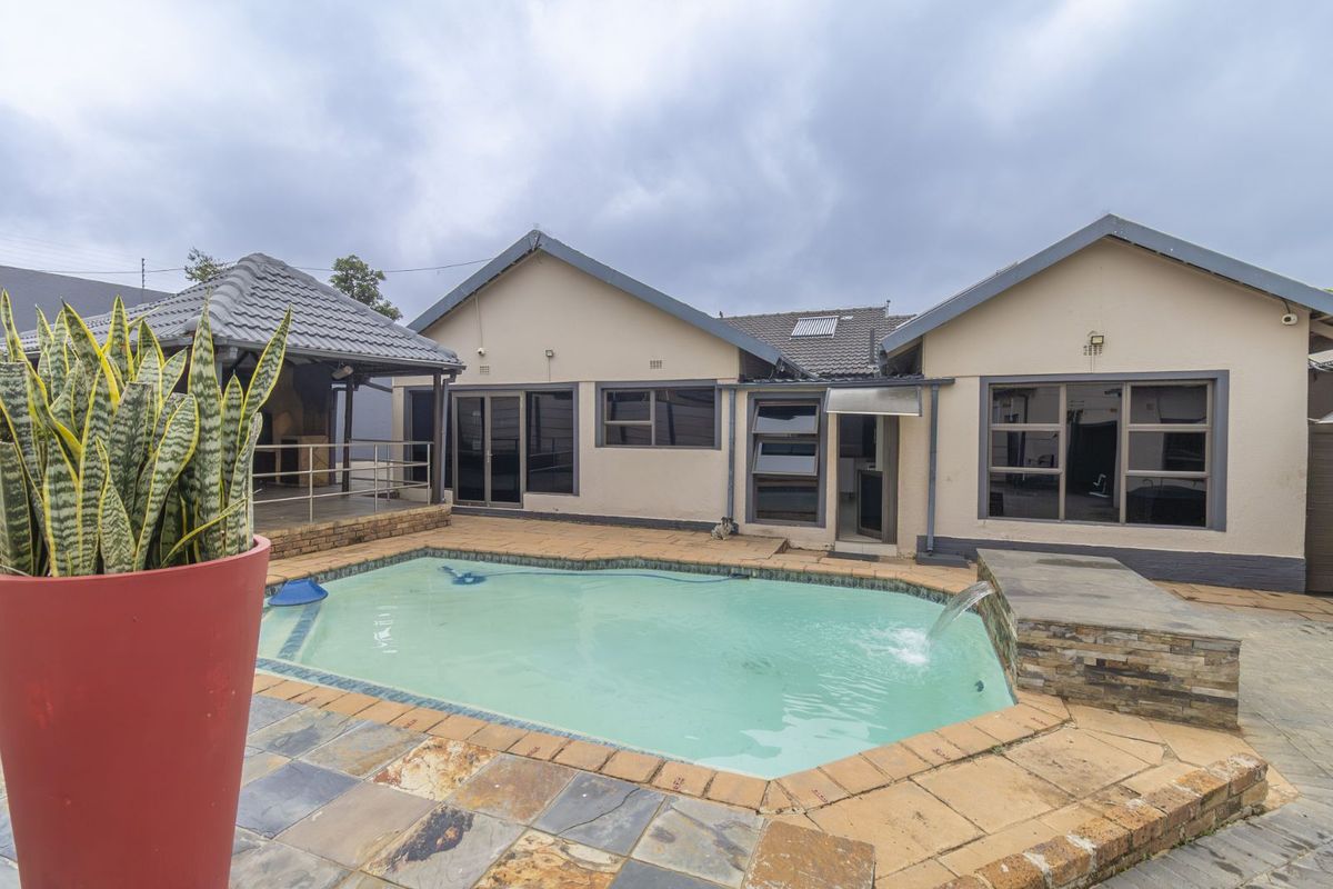 House For Sale in Discovery - Photo 3