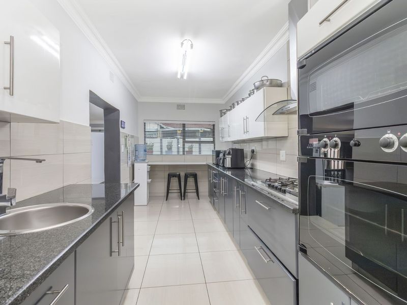 House For Sale in Discovery - Photo 10