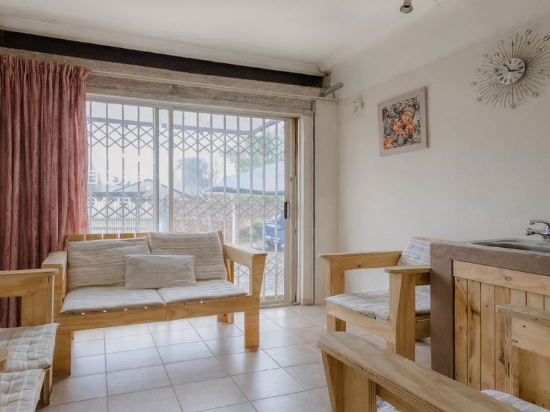 House For Sale in Horison - Photo 4