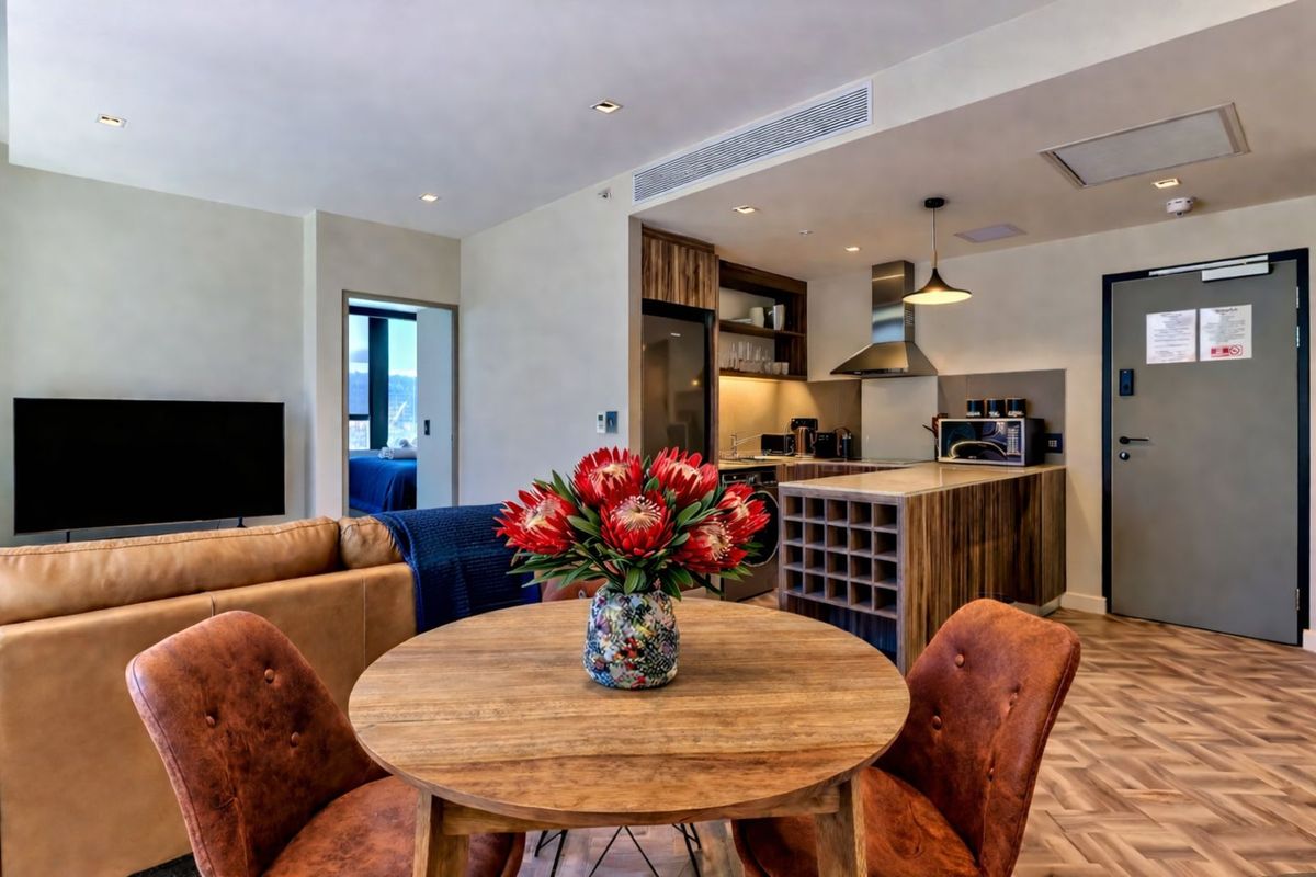 Apartment For Sale in Cape Town City Centre - Photo 4
