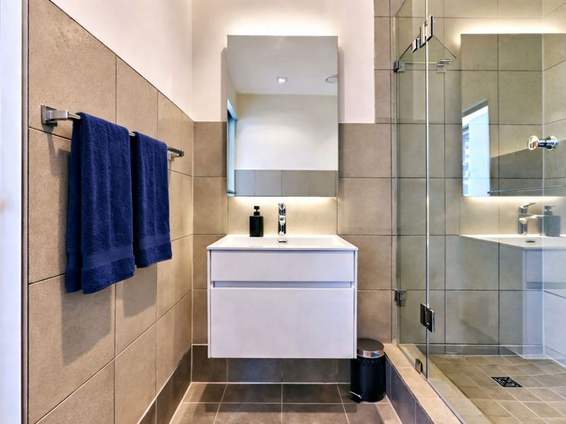 Apartment For Sale in Cape Town City Centre - Photo 5