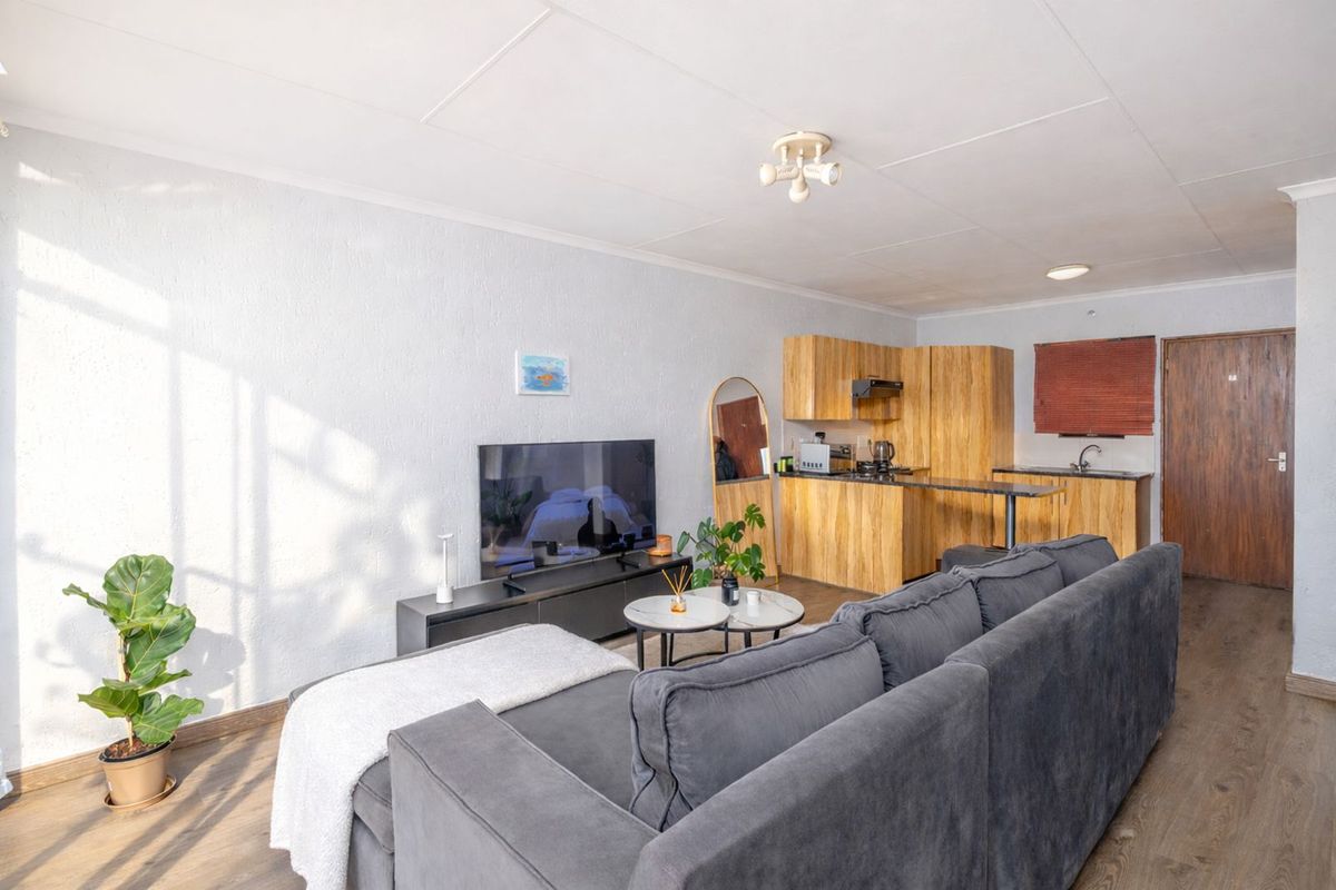 Apartment For Sale in Ferndale - Photo 4