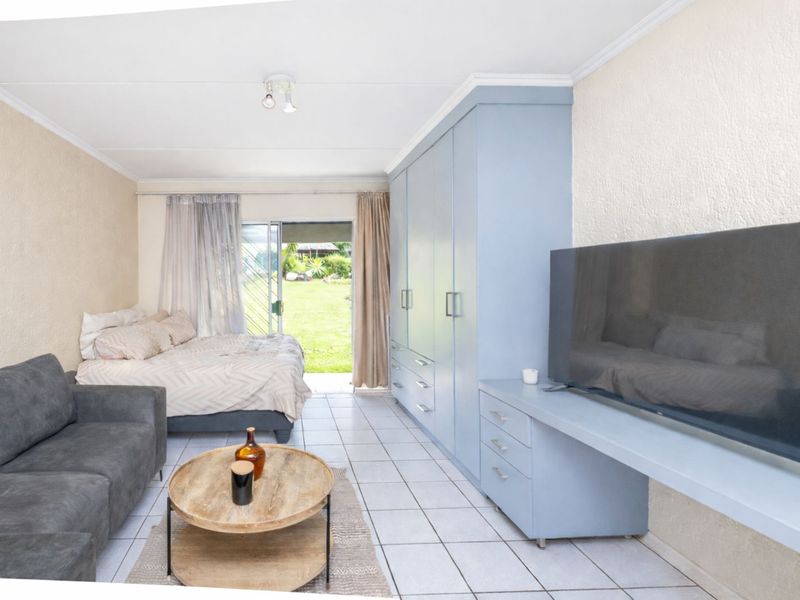 Apartment For Sale in Bromhof - Photo 5