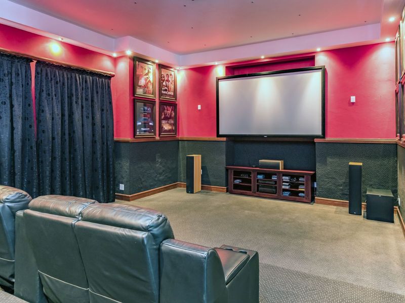 House For Sale in Mnandi - Photo 4