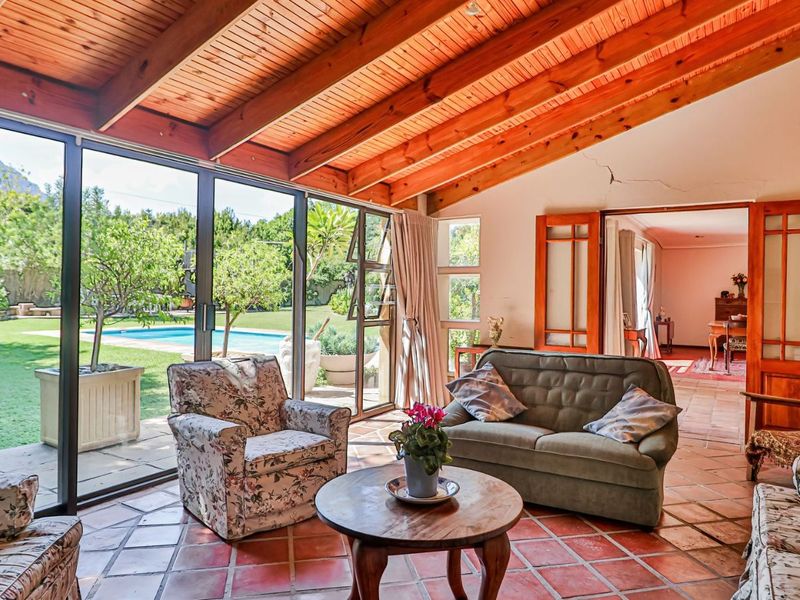 House For Sale in Golden Acre - Photo 9