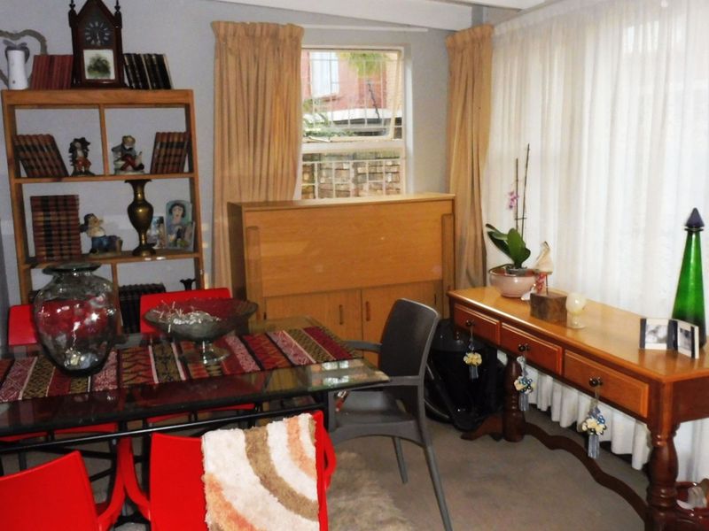 Townhouse For Sale in Hillcrest - Photo 8