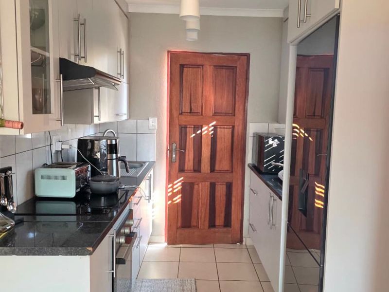 House For Sale in The Orchards - Photo 7