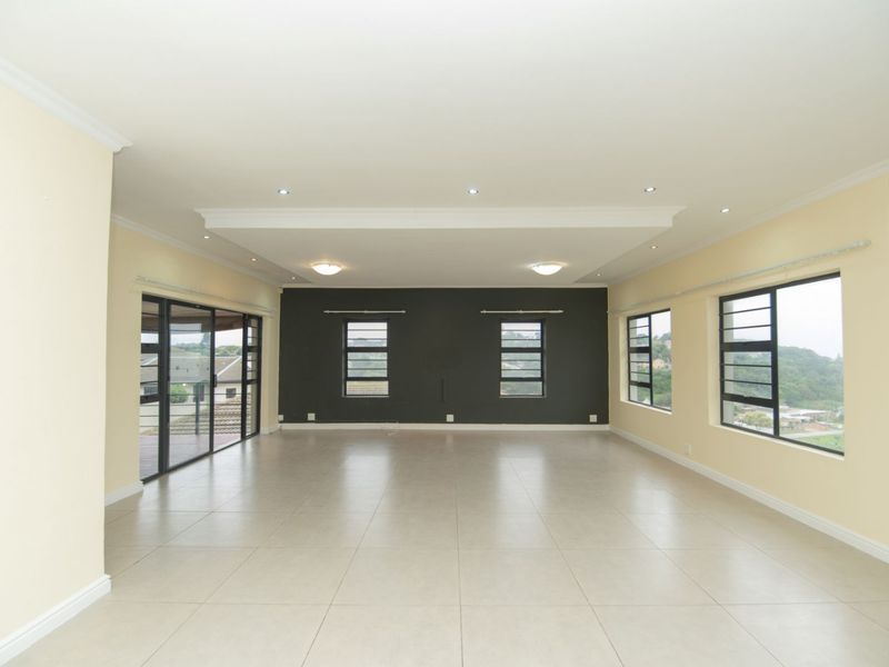 House For Sale in Lovemore Park - Photo 7