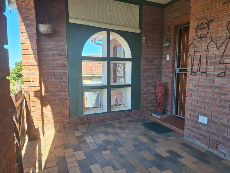 House For Sale in Hartenbos Heuwels - Photo 3