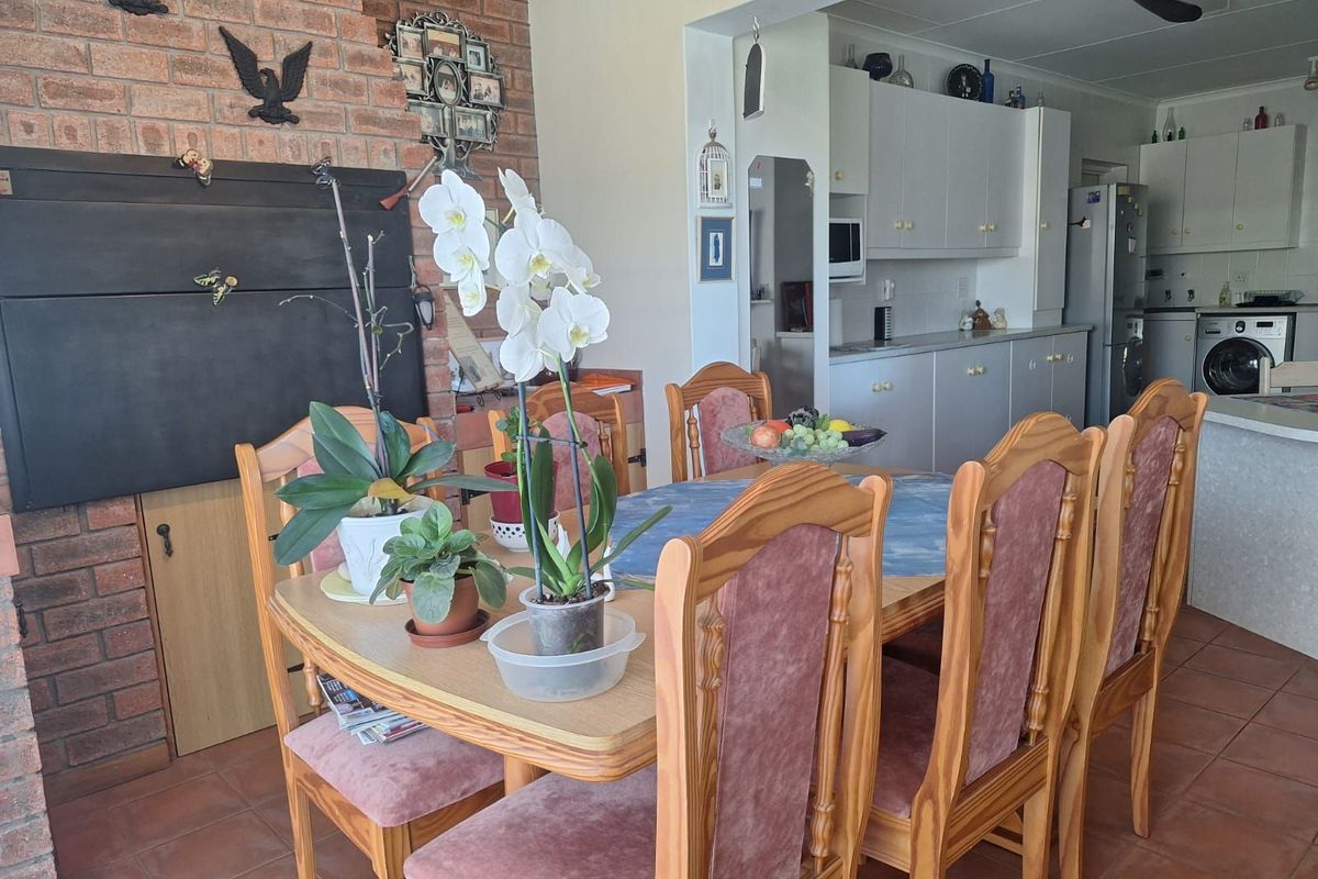 House For Sale in Hartenbos Heuwels - Photo 5