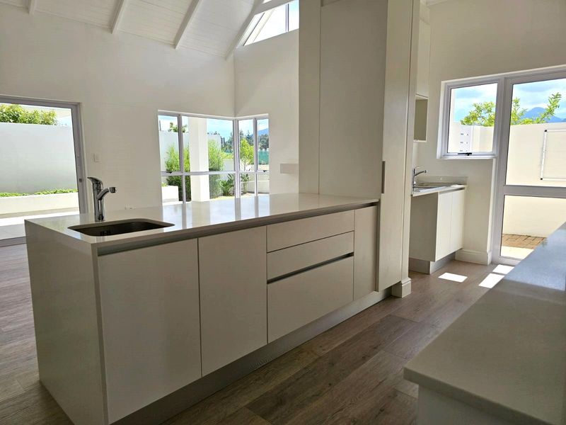 House For Sale in Glenwood - Photo 9